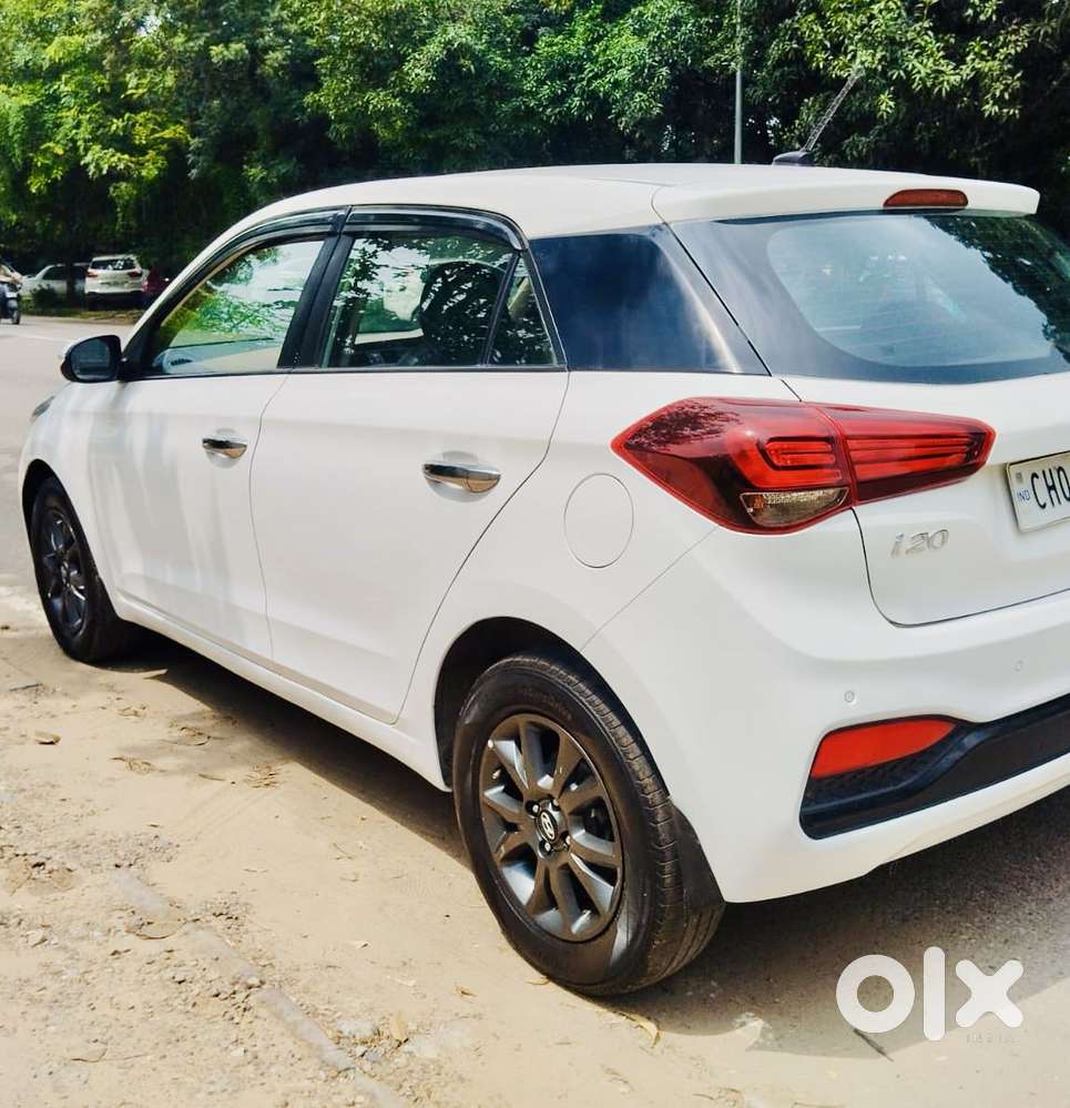Hyundai Elite I20 Sportz Opt 1.4, 2020, Petrol