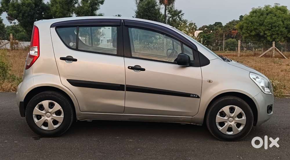 Maruti Suzuki Ritz Vxi, 2010, Petrol