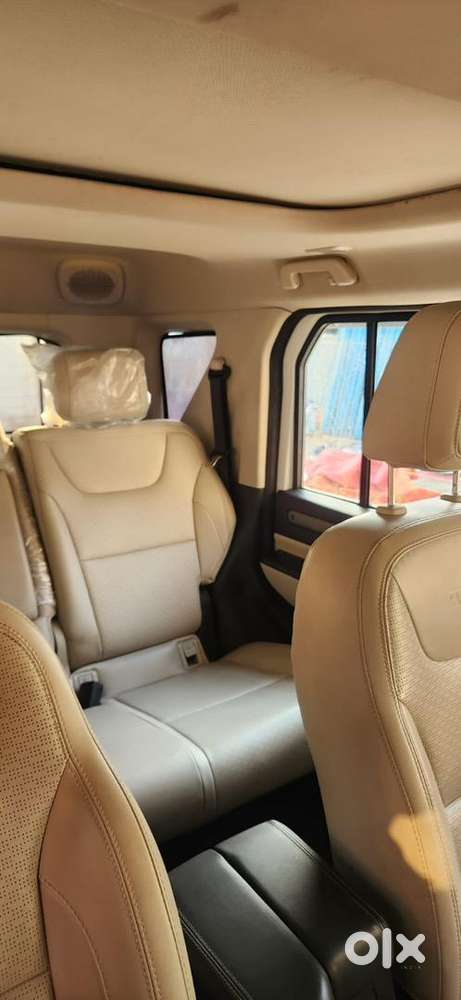 Mahindra Thar Roxx Diesel 2025