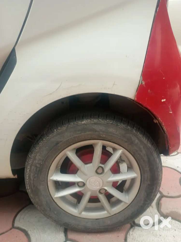 Tata Nano Lx 2012