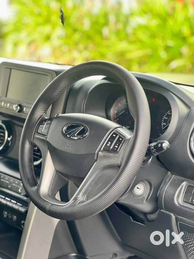 Mahindra Thar, 2021, Petrol
