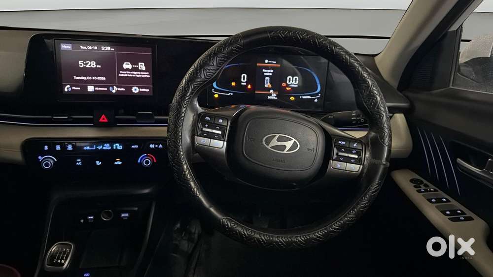 Hyundai Verna 1.5 Mpi Mt Sx (o), 2024, Petrol