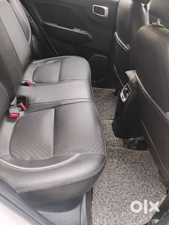 Hyundai Venue [2022-ongoing] 1.2 S, 2020, Petrol