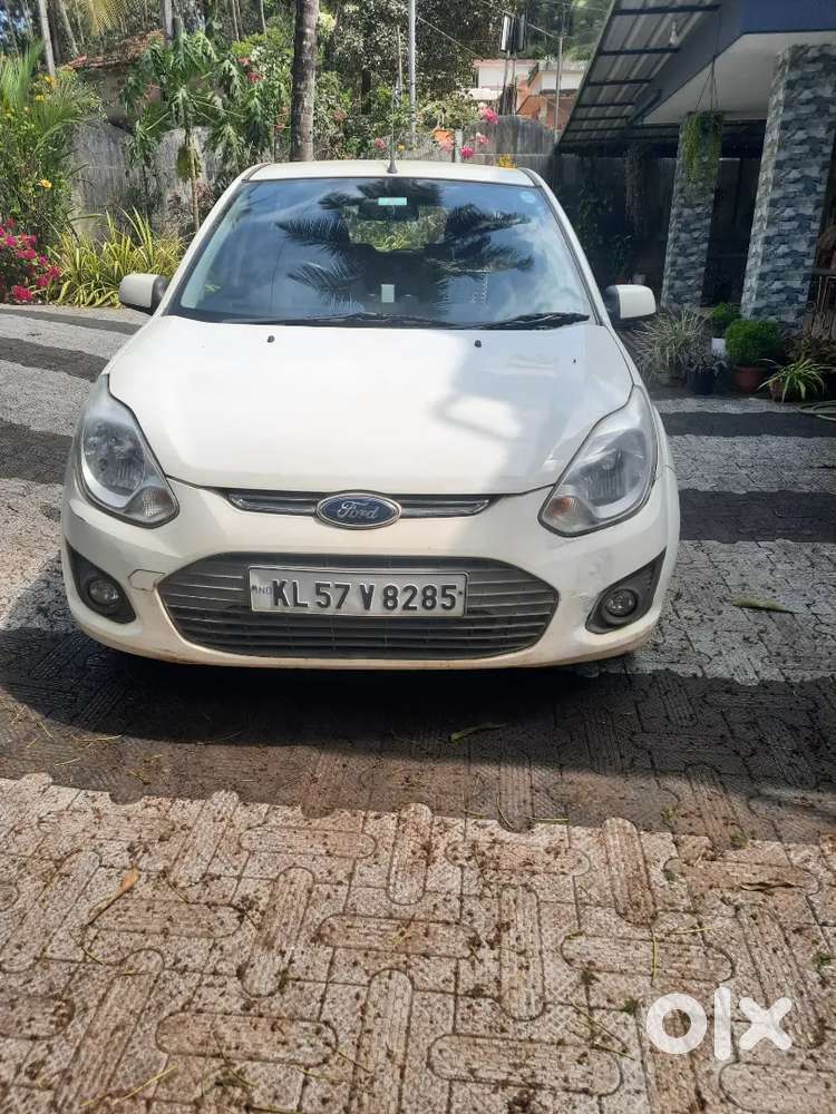 Ford Figo 2013 Petrol Well Maintained.