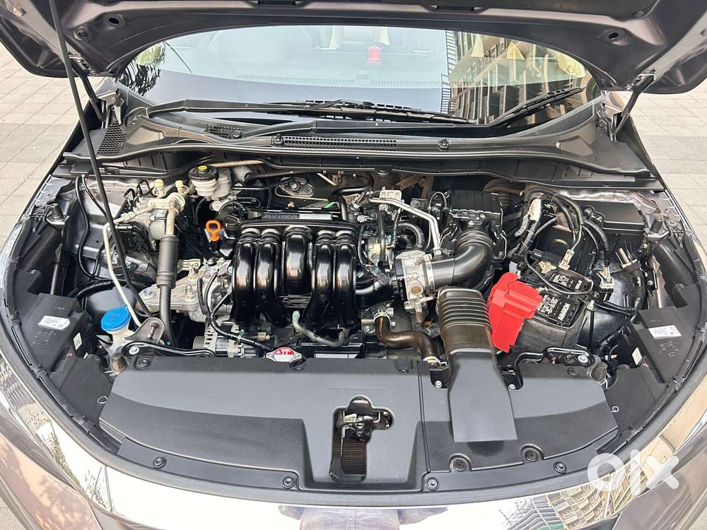 Honda City 1.5 V 5th Gen I-vtec Mt, 2021, Petrol