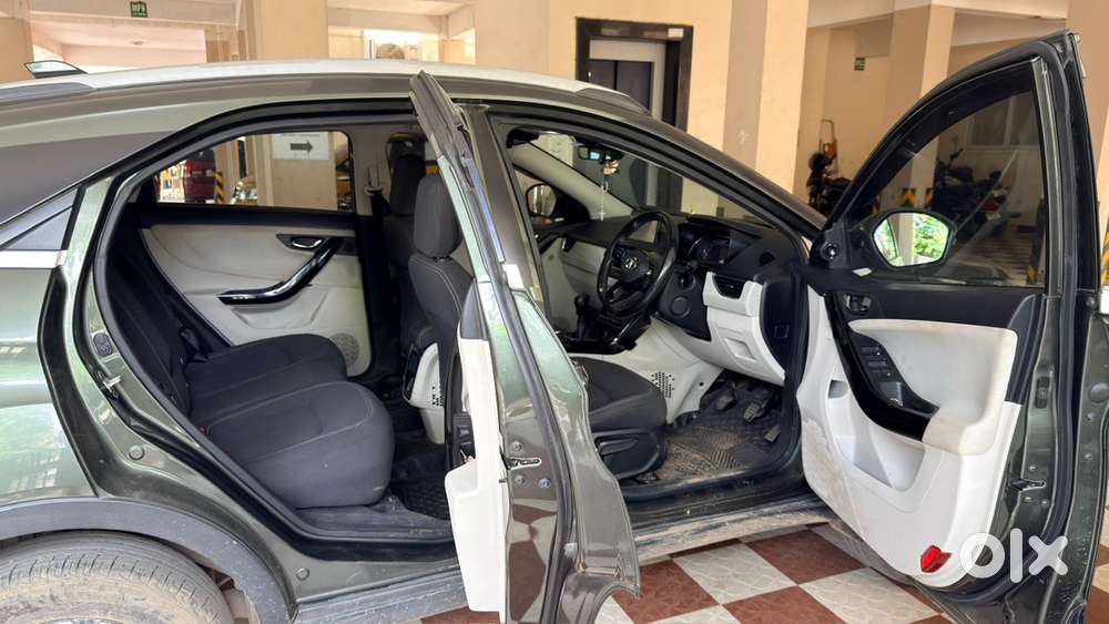 Tata Nexon Xz Plus Petrol 2022