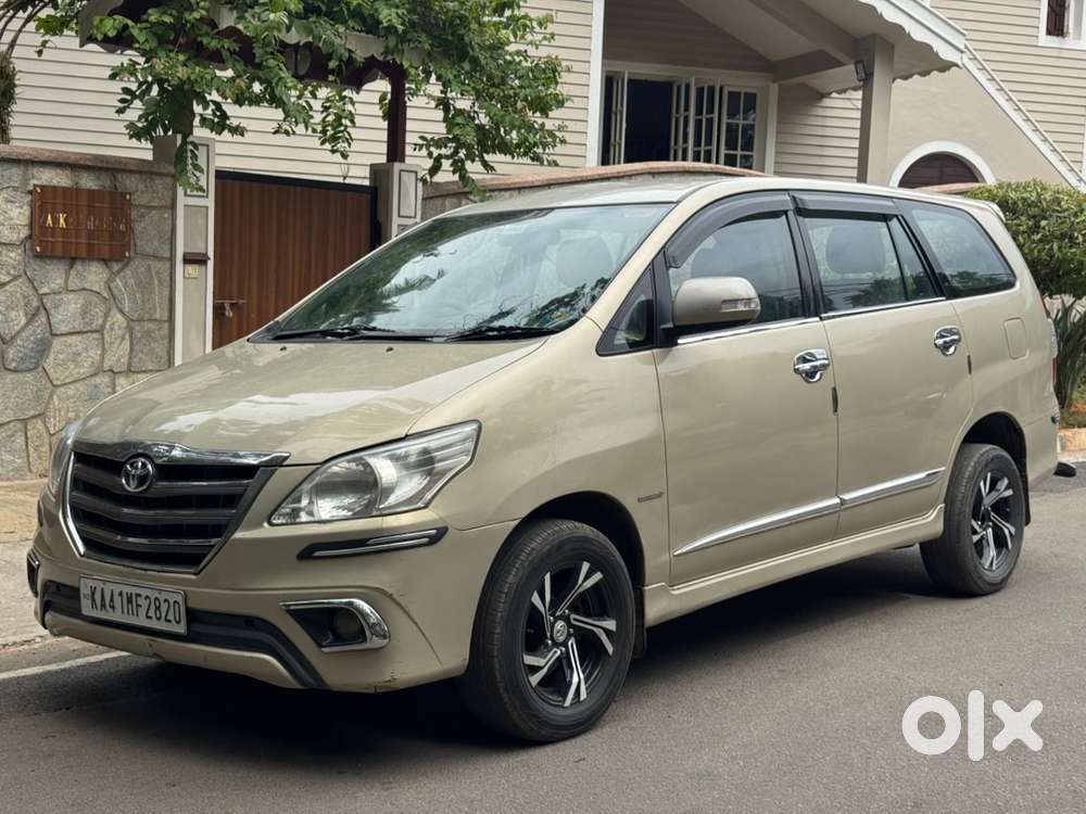 Toyota Innova 2.5 Vx 7s 2014 Model 2nd Owner In Pristine Condition!