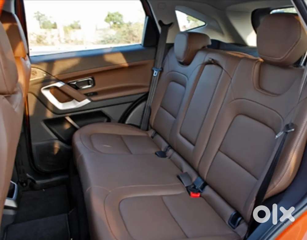 Tata Harrier Dual Tone Top End Model With Panaromic Sunroof Diesel