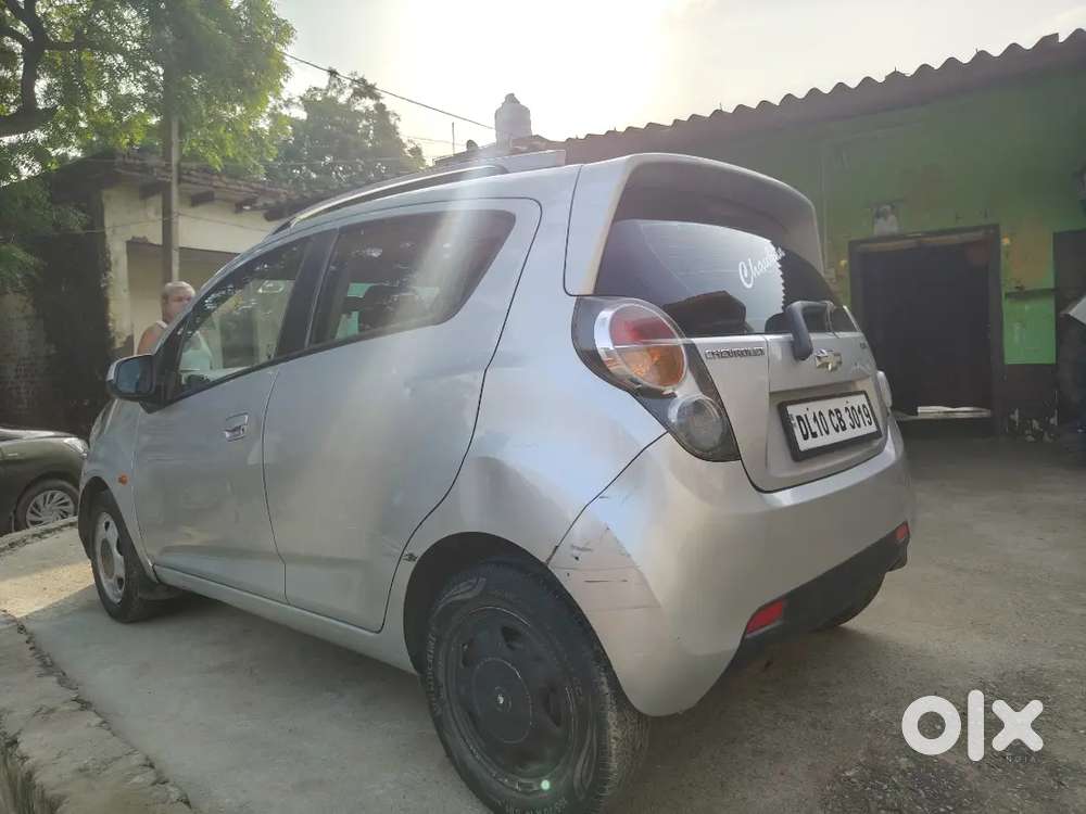Showroom 2011 Beat Petrol Manual
