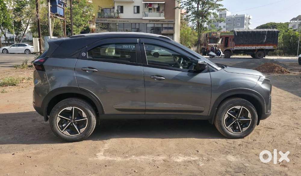 Tata Nexon Fearless Plus 1.2 Revotron Petrol 6 Mt, 2024, Petrol
