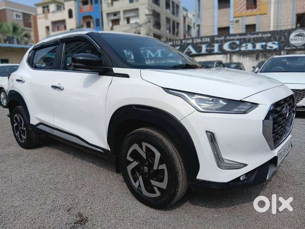 Nissan Magnite 1.0 Xv Executive, 2022, Petrol
