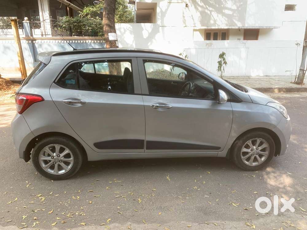 Hyundai Grand I10 Asta Option, 2016, Petrol
