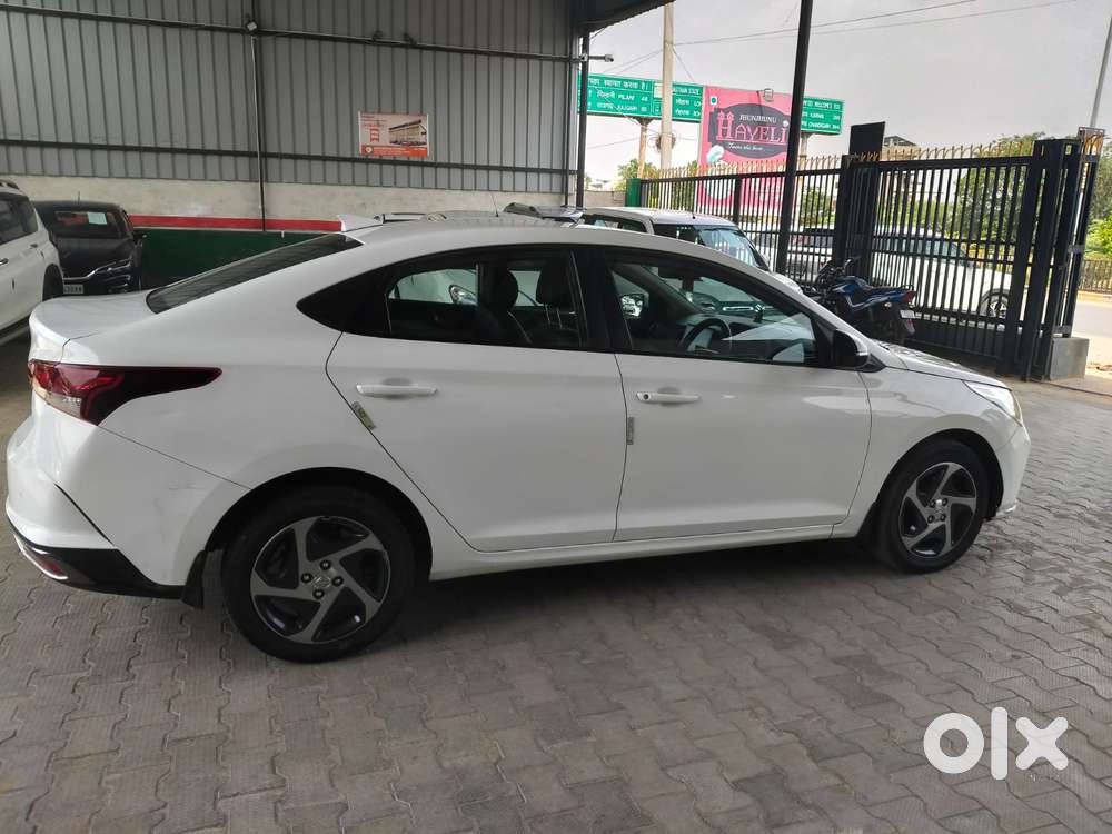 Hyundai Verna 1.5 S Plus Diesel Mt, 2022, Diesel
