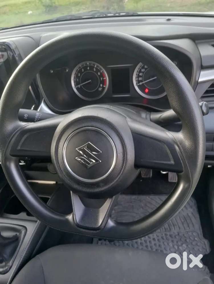 Maruti Suzuki Baleno 2025 Petrol 39000 Km Driven