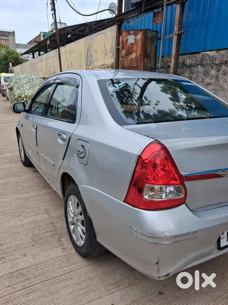 Toyota Etios Xclusive 2012
