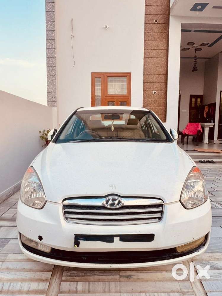 Hyundai Verna 2010 Diesel 160 Km Driven Or. Rning