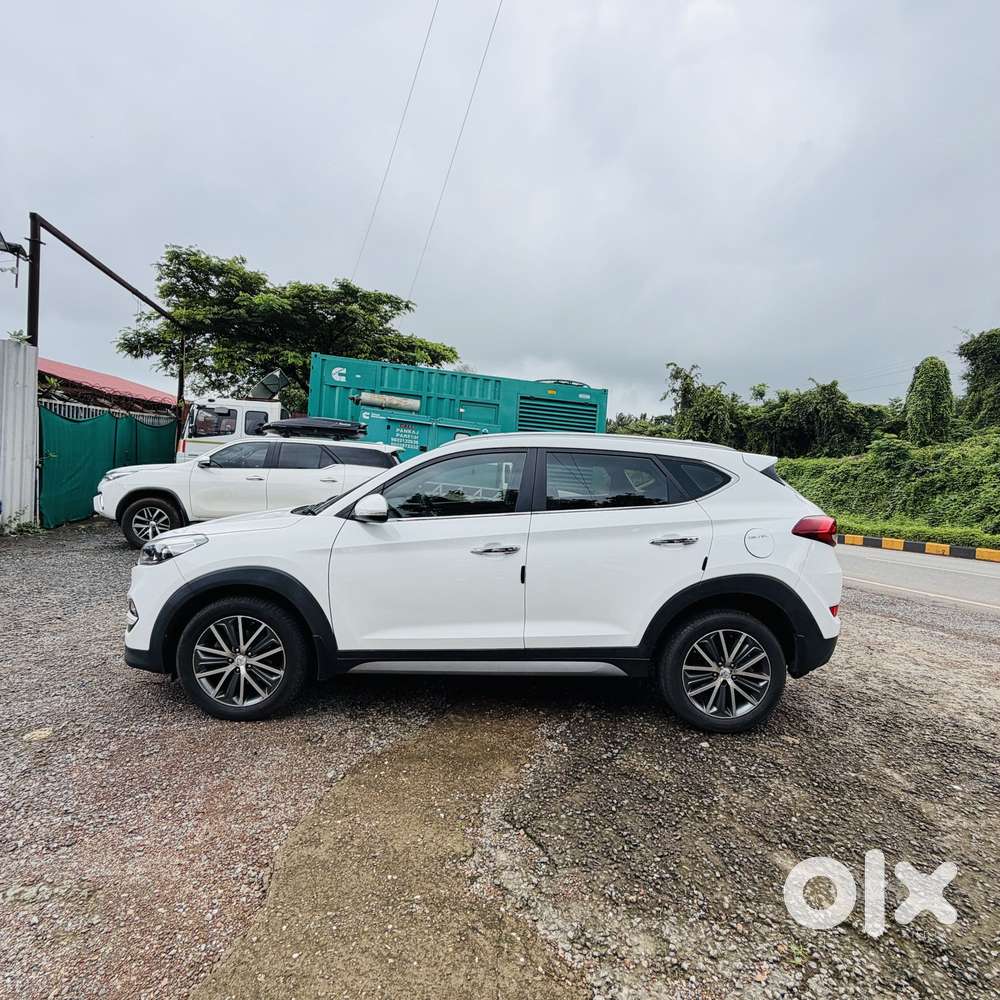 Hyundai Tucson [ ] 2.0 Gls 2wd At Diesel, 2016, Diesel