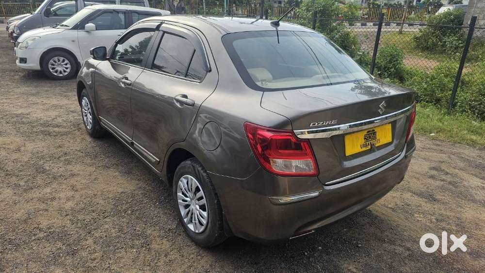 Maruti Suzuki Dzire 1.2 Vxi, 2024, Petrol