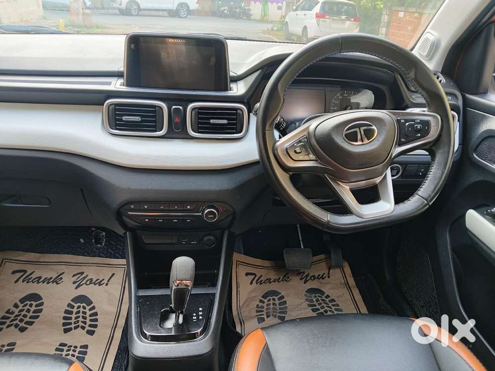 Tata Punch Creative Dual Tone Amt Sunroof, 2023, Petrol