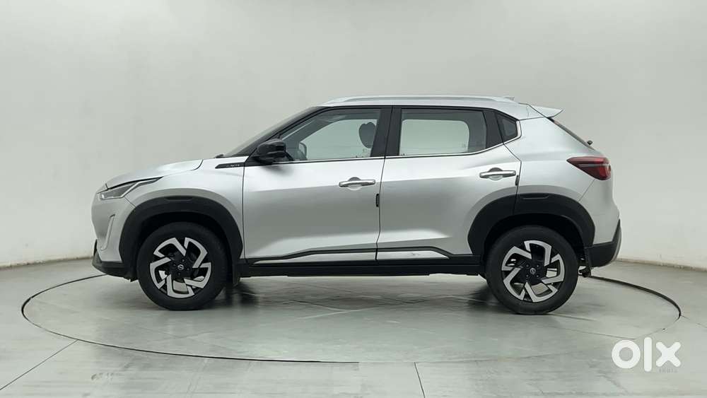 Nissan Magnite 1.0 Xv Premium Turbo Cvt, 2023, Petrol