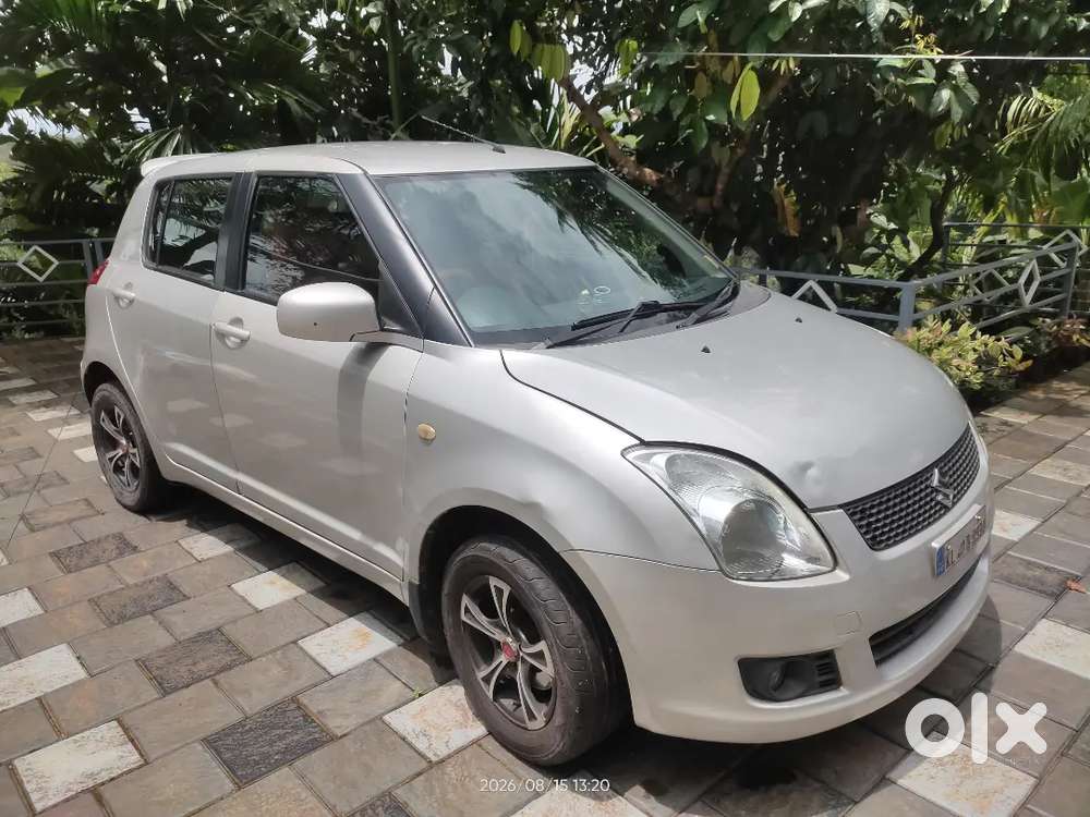 Maruti Suzuki Swift 2009 Petrol