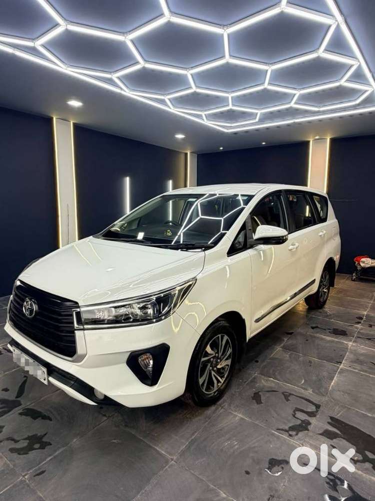 Toyota Innova Crysta 2.4 G Mt 8s, 2021, Diesel