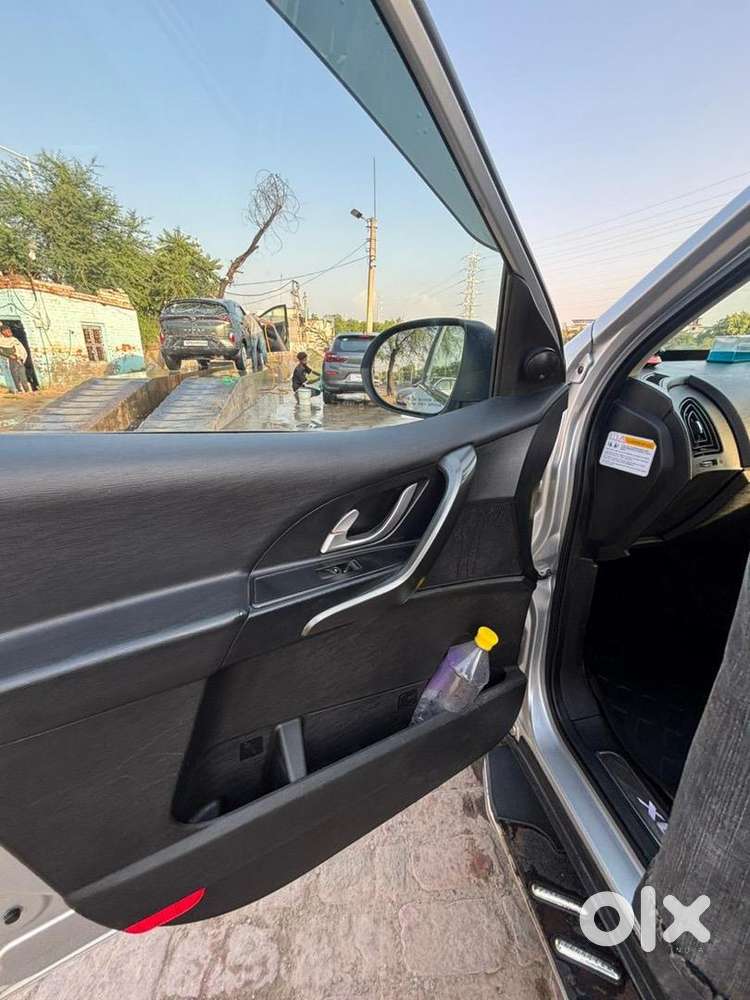 Mahindra Xuv500 2017 Diesel Well Maintained