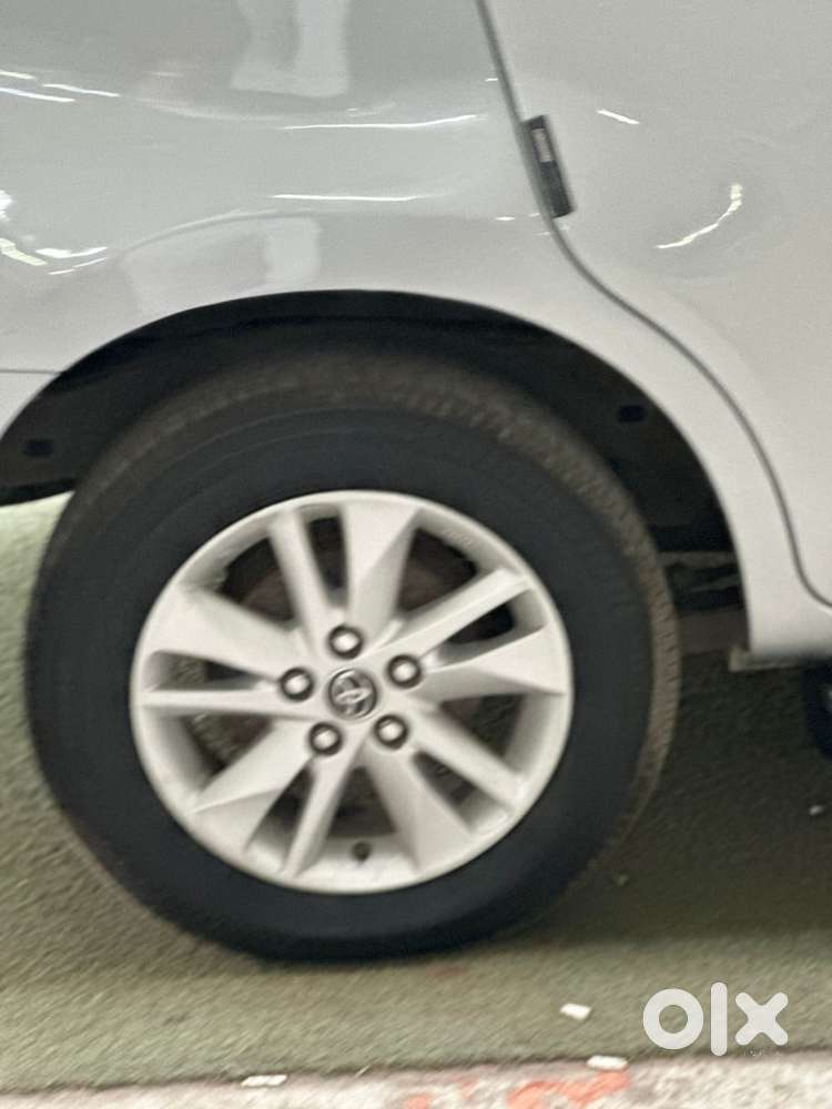 Toyota Innova Crysta 2.4 G Mt 8s, 2019, Diesel