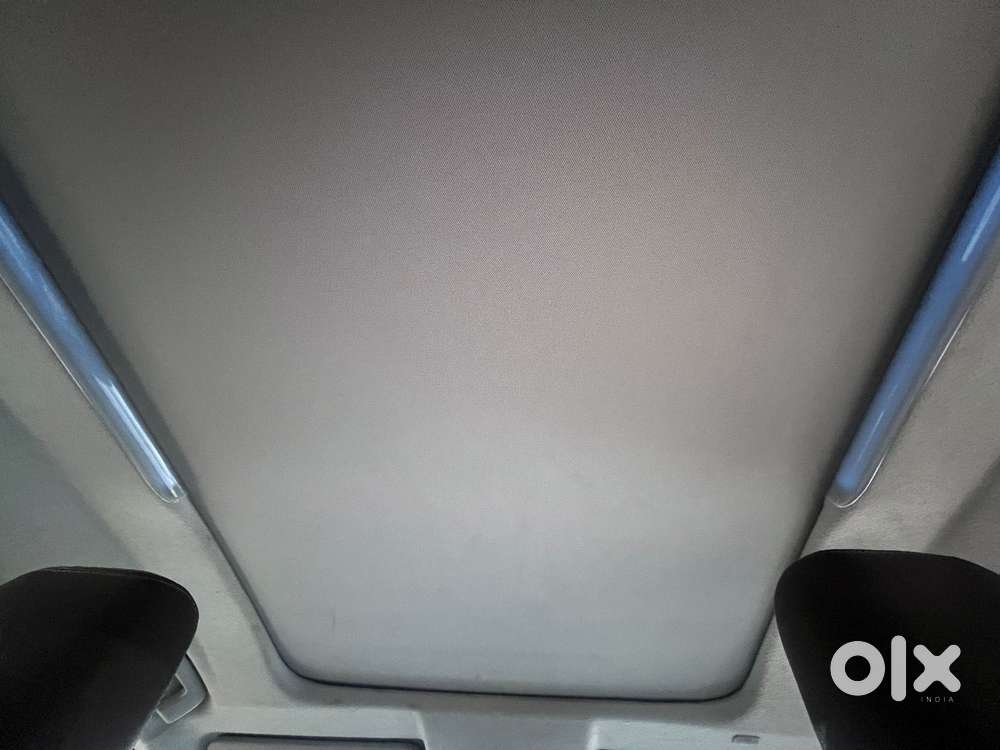 Toyota Innova Hycross 2.0 Zx Hybrid 7 Str, 2023, Cng & Hybrids