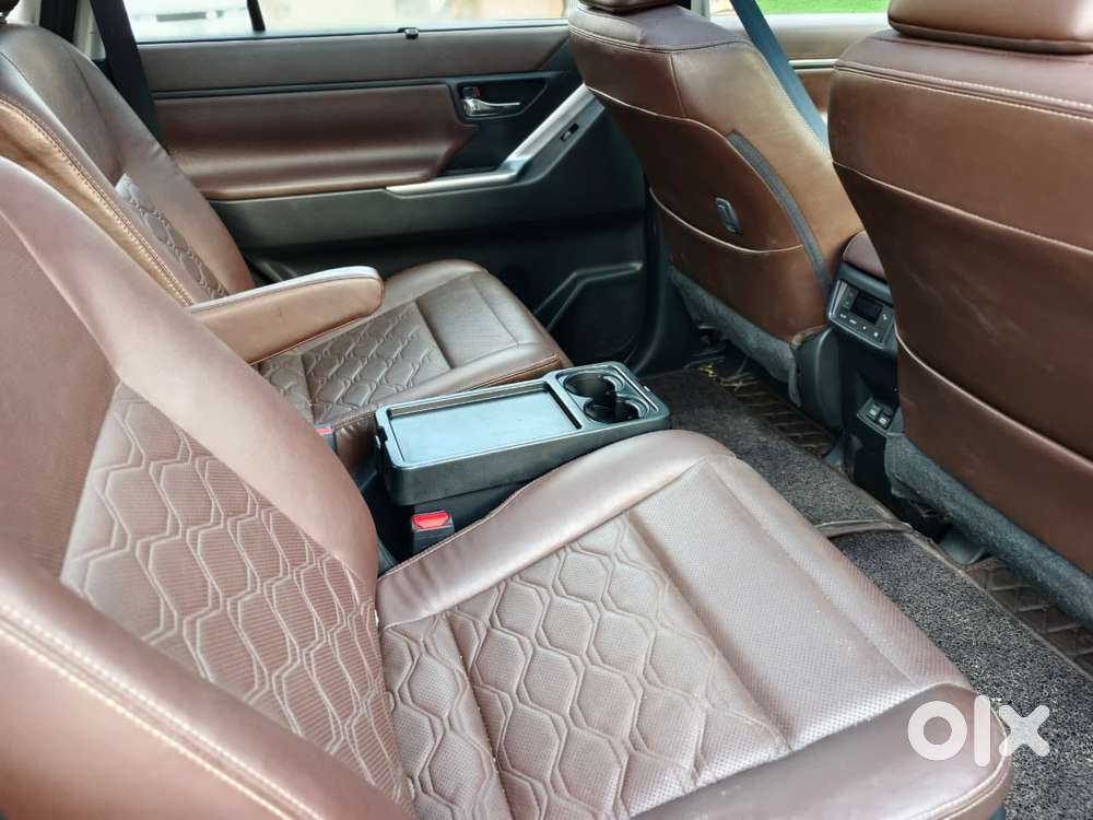 Toyota Innova Hycross, 2024, Petrol