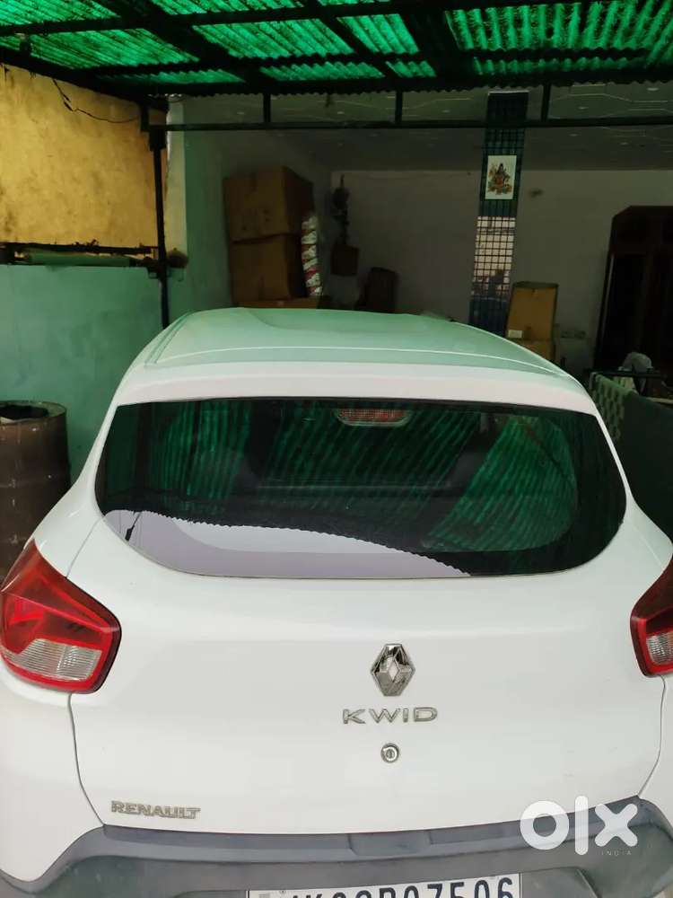 Renault Kwid Rxt 2016 Year Car. Gadi Single Hand Driven Hai .. Ok Cond