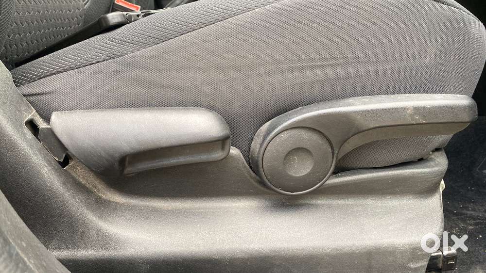 Maruti Suzuki Brezza 1.5 Zxi Smart Hybrid, 2022, Petrol