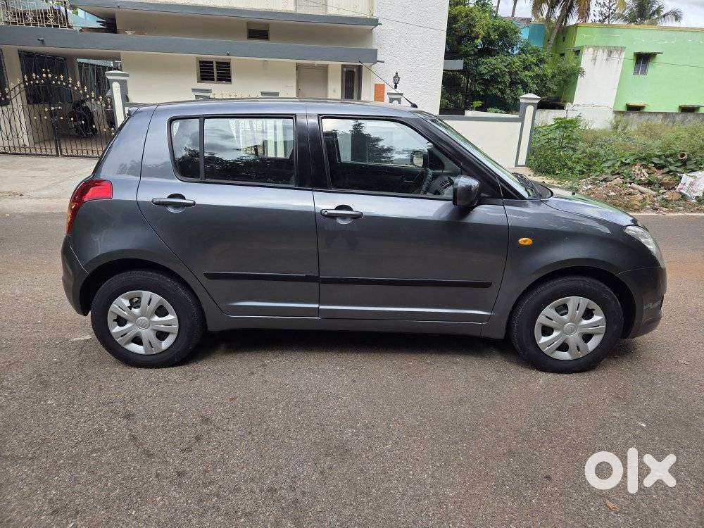 Maruti Suzuki Swift Vxi + Manual, 2009, Petrol