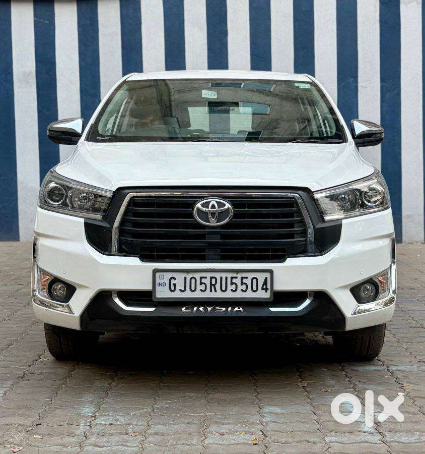 Toyota Innova Crysta 2.8 Z, 2023, Diesel