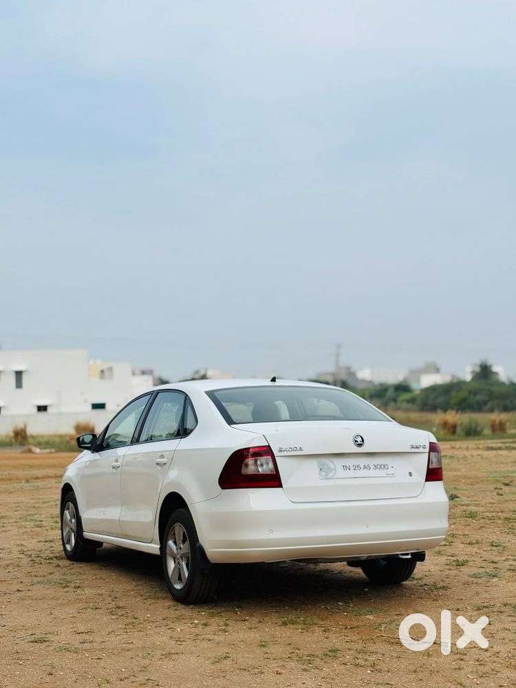 Skoda Rapid 1.5 Tdi Ambition With Alloy Wheel, 2015, Diesel