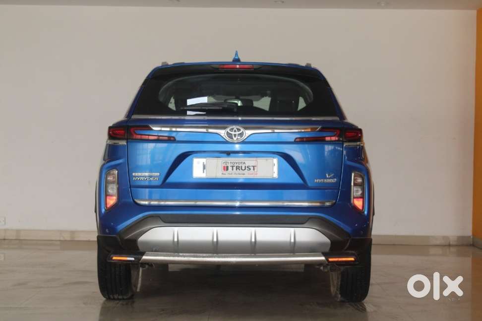 Toyota Urban Cruiser Hyryder 1.5 V Hybrid, 2023, Petrol