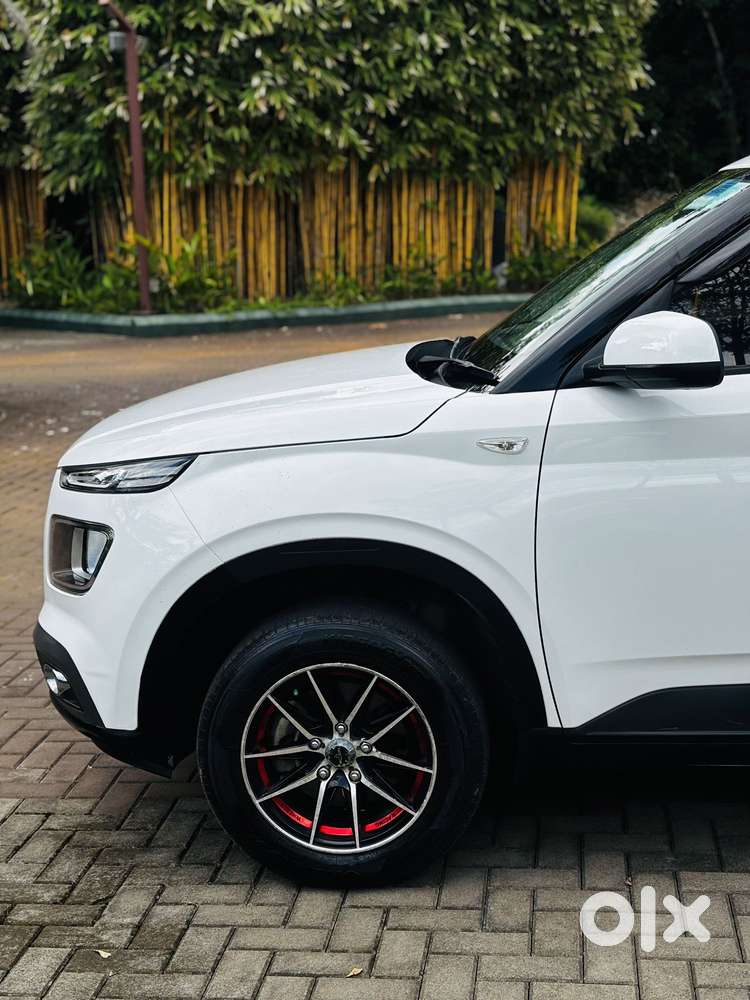 Hyundai Venue S 1.2 Petrol, 2020, Petrol