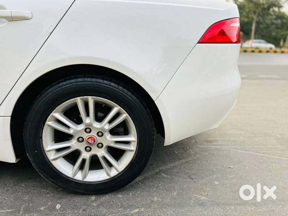 Jaguar Xe 2.0l Diesel Pure, 2017, Diesel