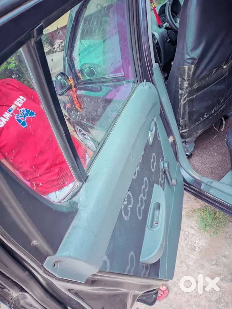 Maruti Suzuki 800 2013 Petrol 76000 Km Driven