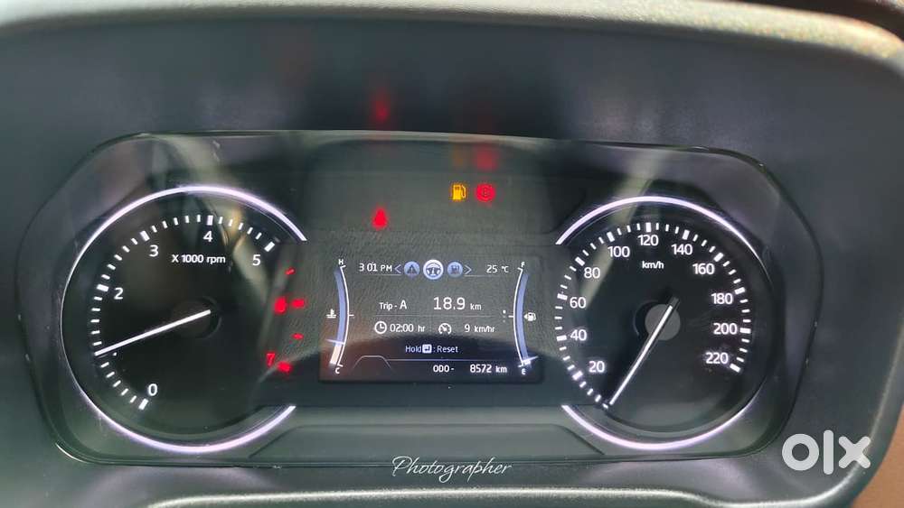Mahindra Scorpio-n 2.0 Z4 Petrol Mt 7 Str, 2024, Petrol