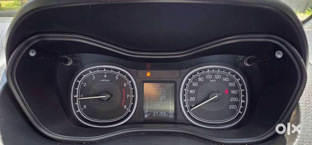 Maruti Suzuki Vitara Brezza 1.5 Zxi Plus At Dual Tone, 2020, Petrol