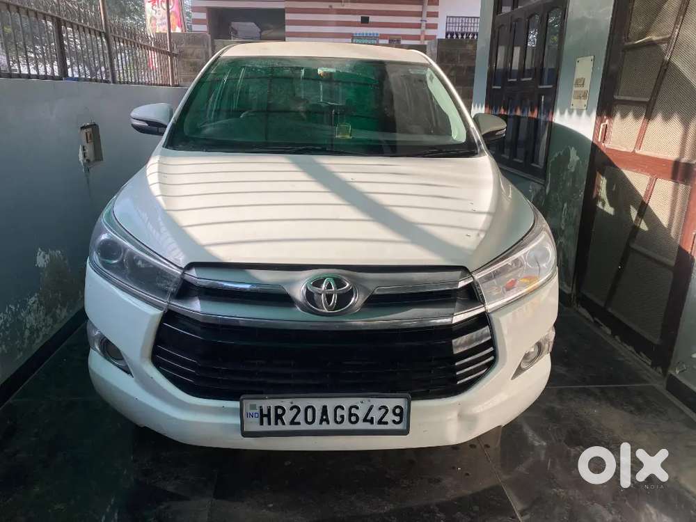 Toyota Innova Hycross 2016