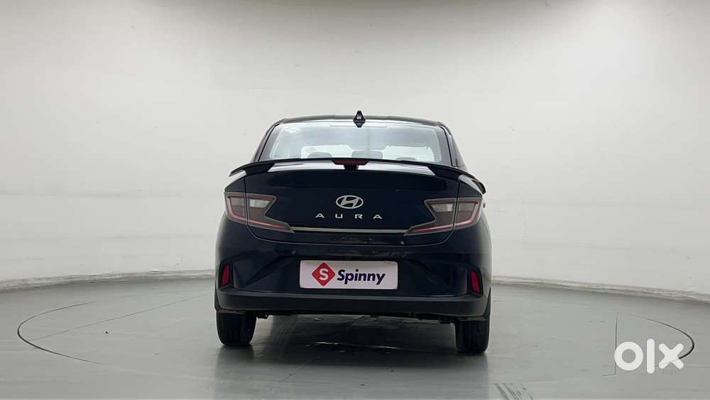 Hyundai Aura 1.2 Sx Cng, 2023, Cng & Hybrids