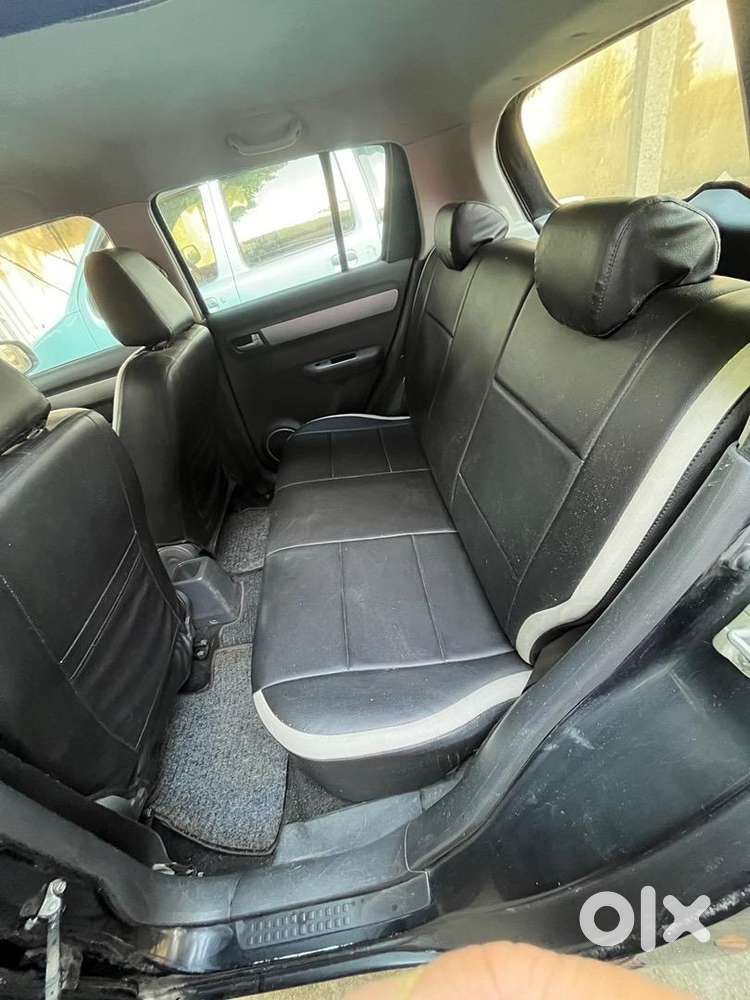 Maruti Suzuki Swift 2010 Petrol Well Maintained