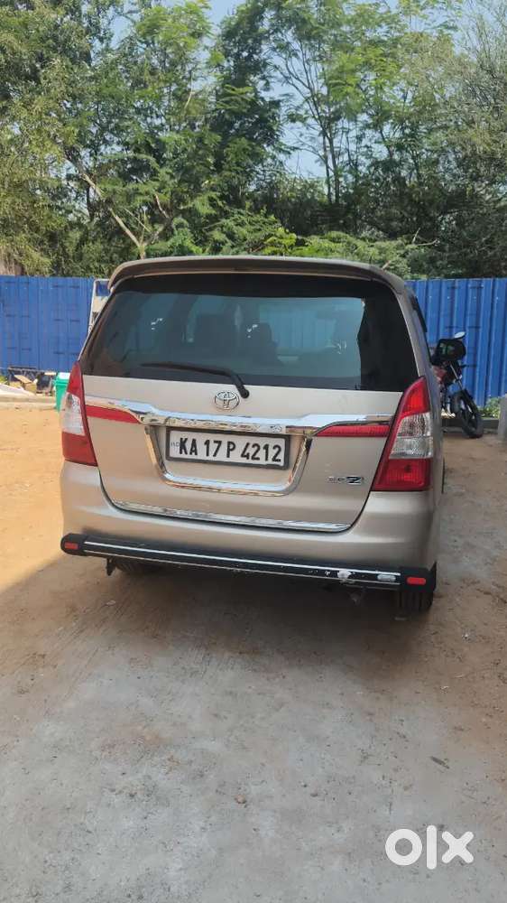 Toyota Innova 2015 Diesel 125000 Km Driven