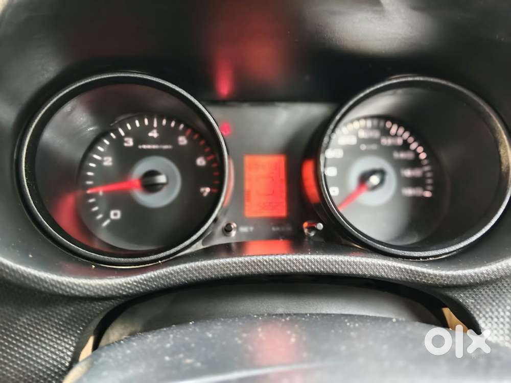 Mahindra Tuv 300 T6 Plus, 2019, Diesel