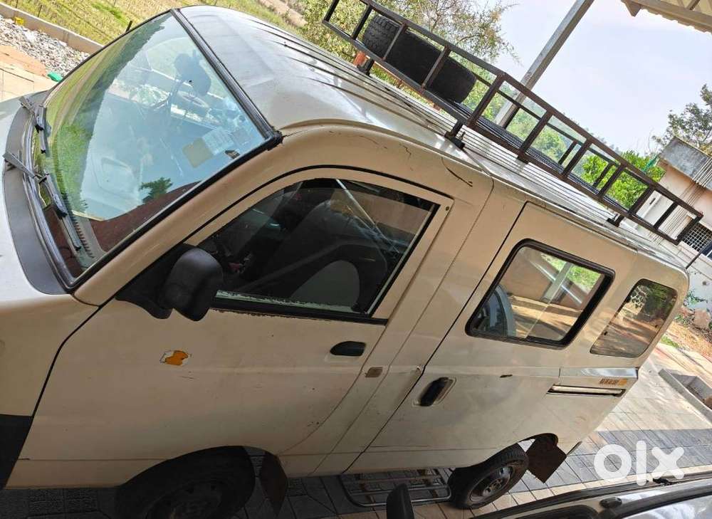 Mahindra Supro Mini Van