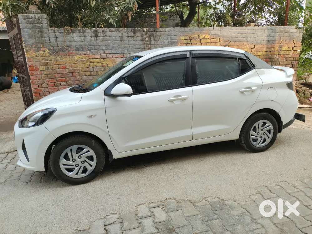 Hyundai Aura Cng