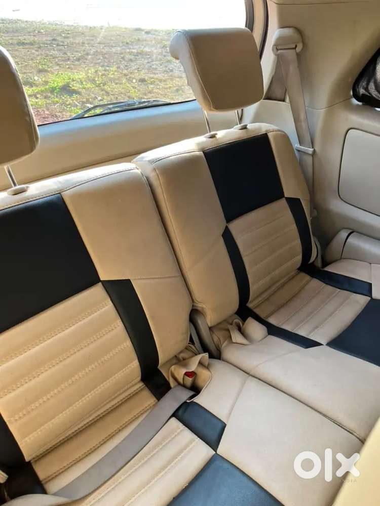 Toyota Innova 2.5 V 2011