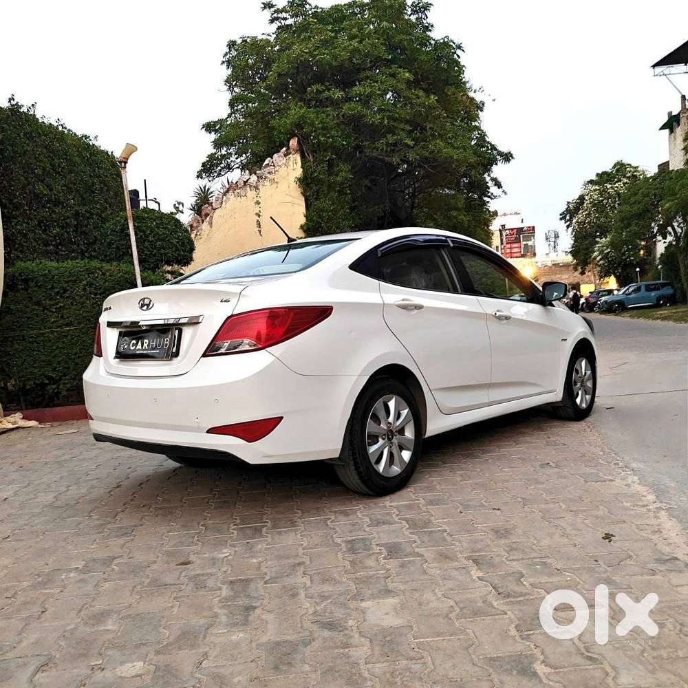 Hyundai Verna [ ] Fluidic 4s 1.6 Vtvt S (o) Mt, 2015, Petrol